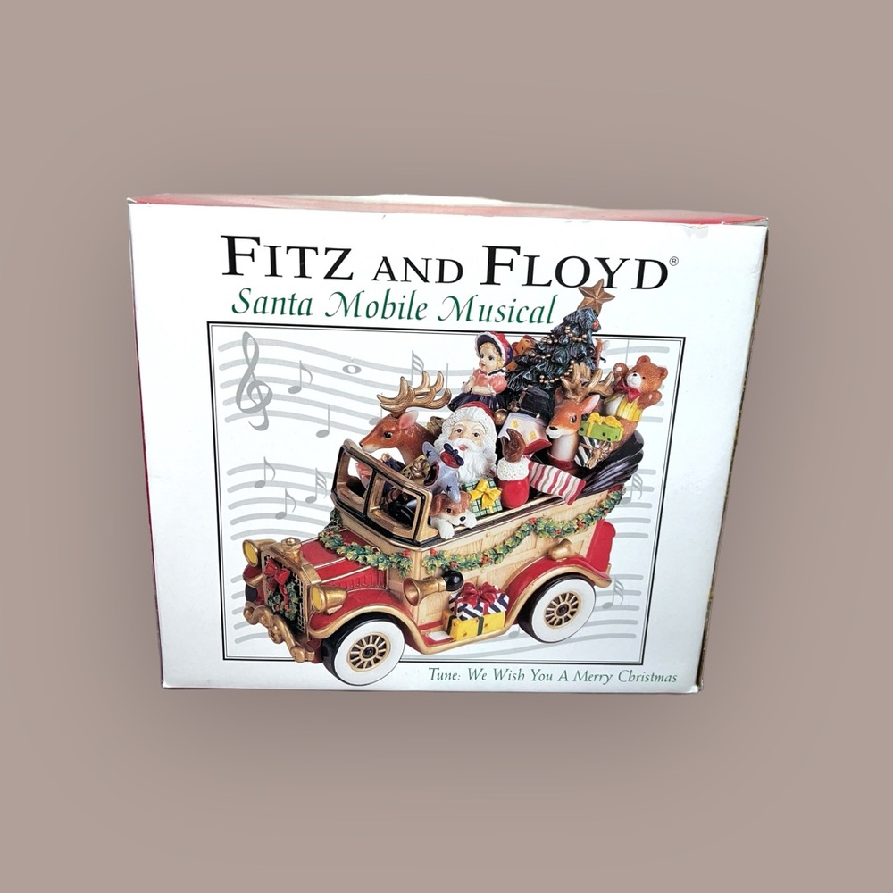 Fritz & Floyd’s ‘We Wish You A Merry Christmas’ Santa Mobile